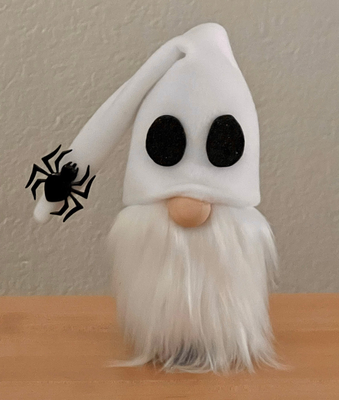 Ghosty Gnomie | Tray Decor | Sep 24th 2024 at 4-6pm | hands-on class