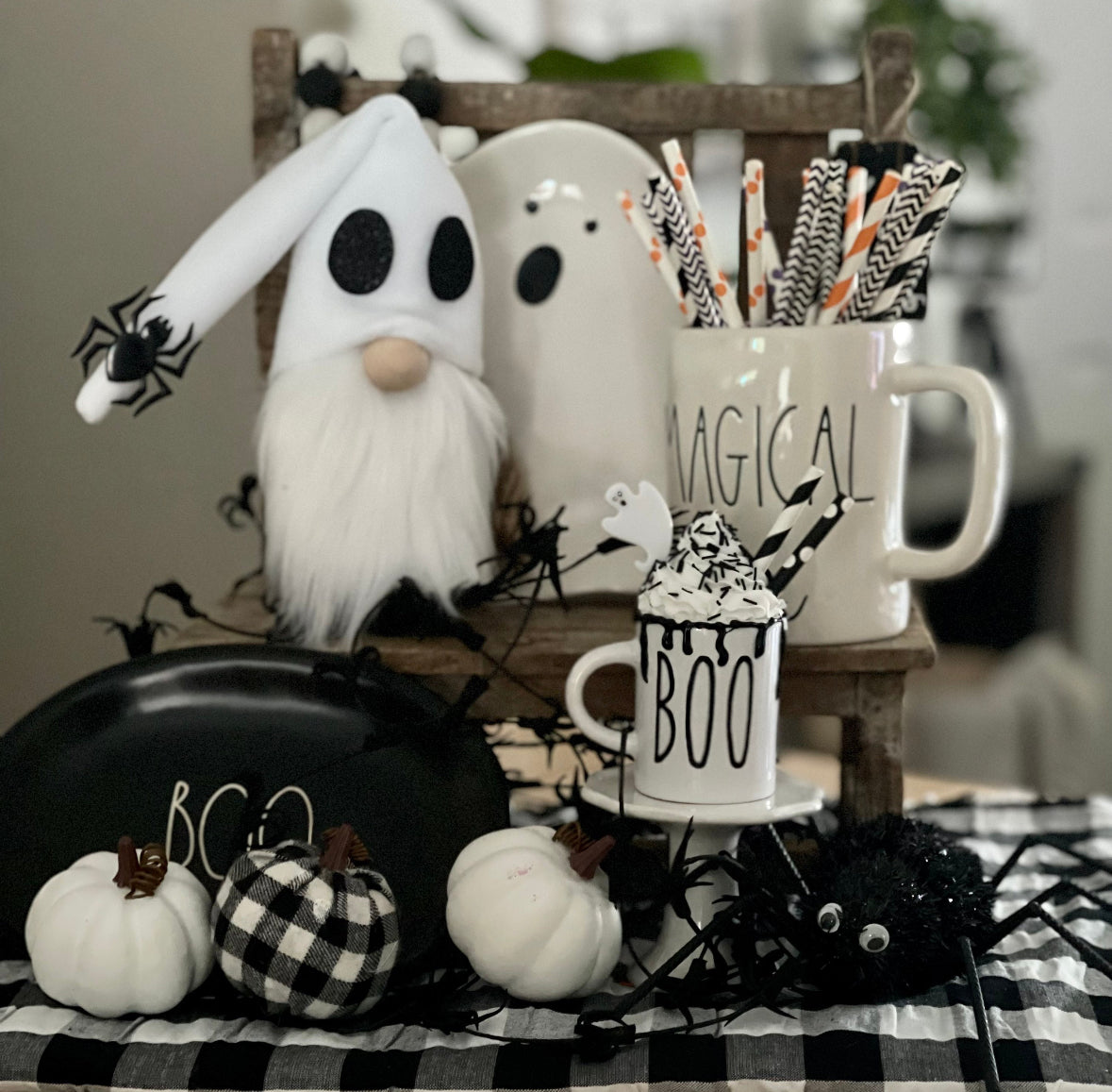 Ghosty Gnomie | Tray Decor | Sep 24th 2024 at 4-6pm | hands-on class